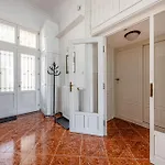 Classic Charm 2br Cornertub Smarttv * Budapeste