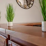 Classic Charm 2br Cornertub Smarttv