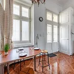 Apartamento Classic Charm 2br Cornertub Smarttv Budapeste