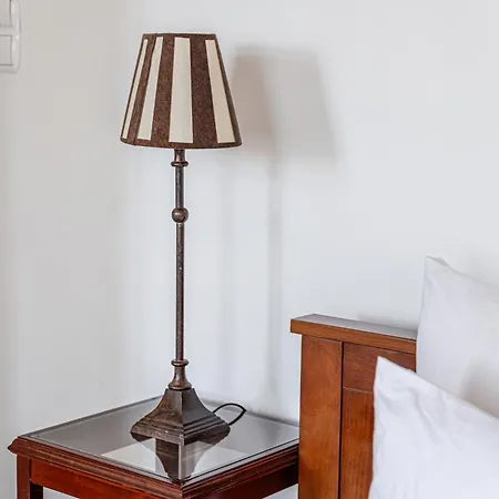 Apartment Classic Charm 2br Cornertub Smarttv Budapest