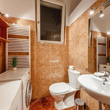 Lägenhet Classic Charm 2br Cornertub Smarttv *