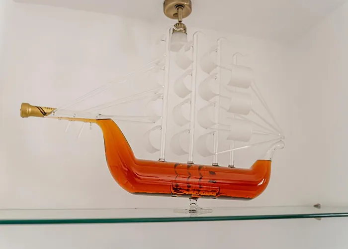 Classic Charm 2br Cornertub Smarttv *