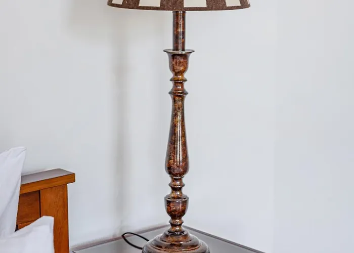 Classic Charm 2br Cornertub Smarttv Apartament