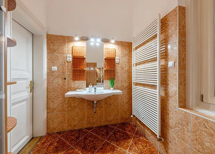 Apartament Classic Charm 2br Cornertub Smarttv