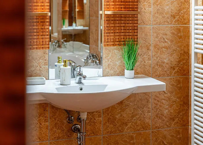 Classic Charm 2br Cornertub Smarttv