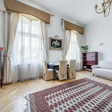 公寓 Classic Charm 2br Cornertub Smarttv *